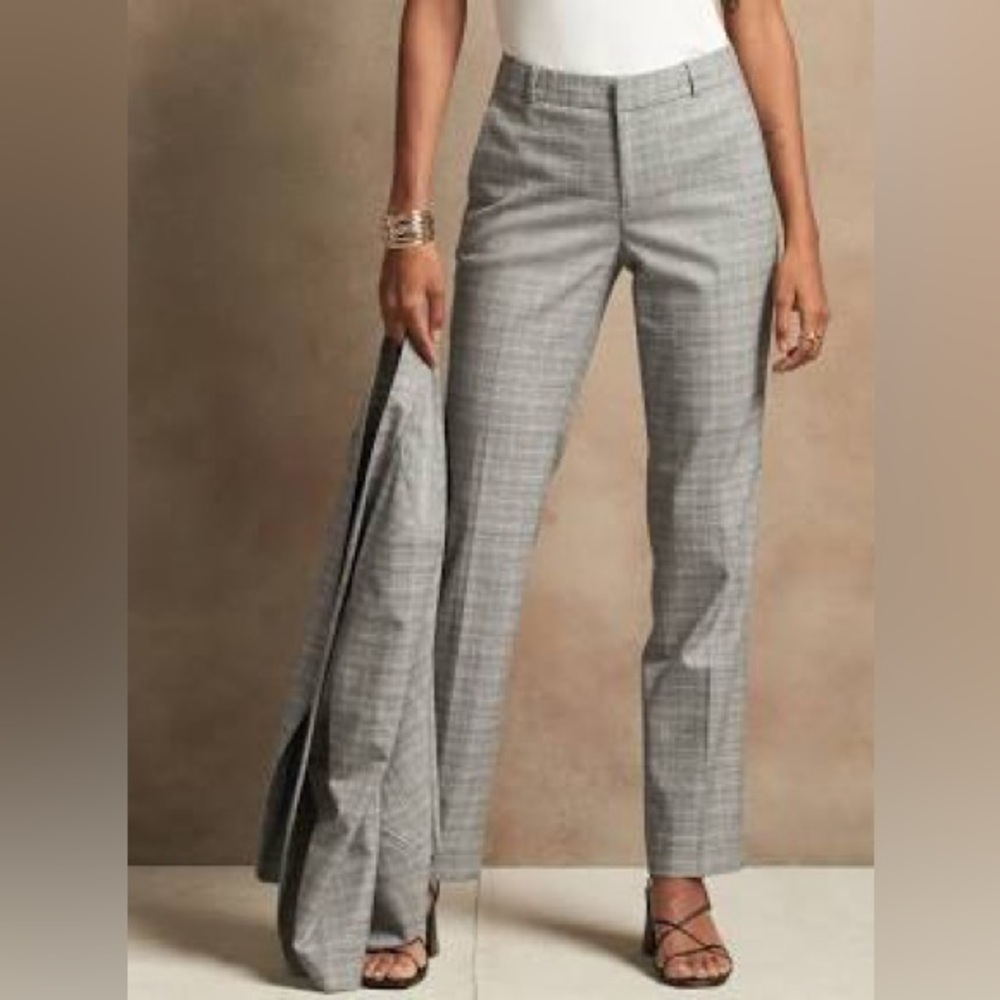 Banana Republic | Grey Plaid Ryan Straight Pant